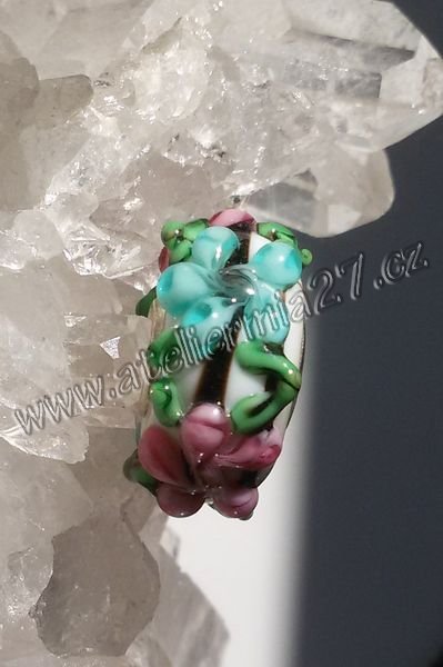 Vinuté perly- V barvách květů - Kliknutím na obrázek zavřete
