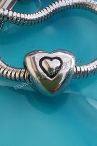 Korálek z chirurgické oceli - Srdce z pohádek