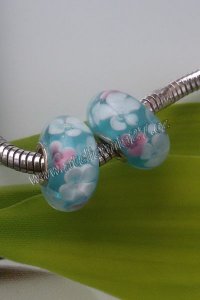 Vinuté perly ze skla